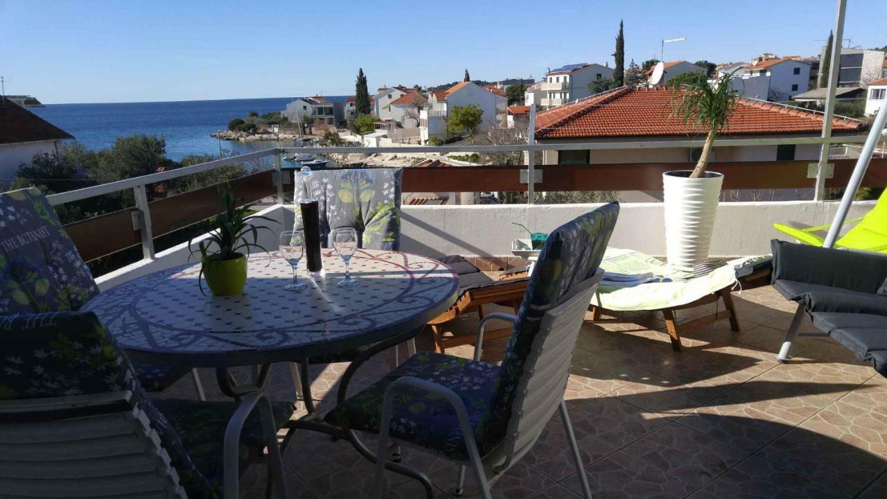 Vera Apartment 1 Rogoznica  Eksteriør billede