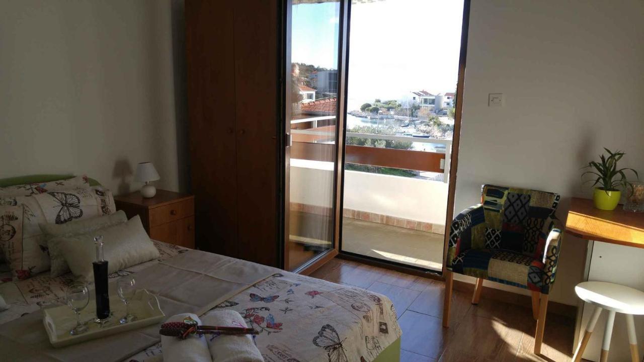 Vera Apartment 1 Rogoznica  Værelse billede