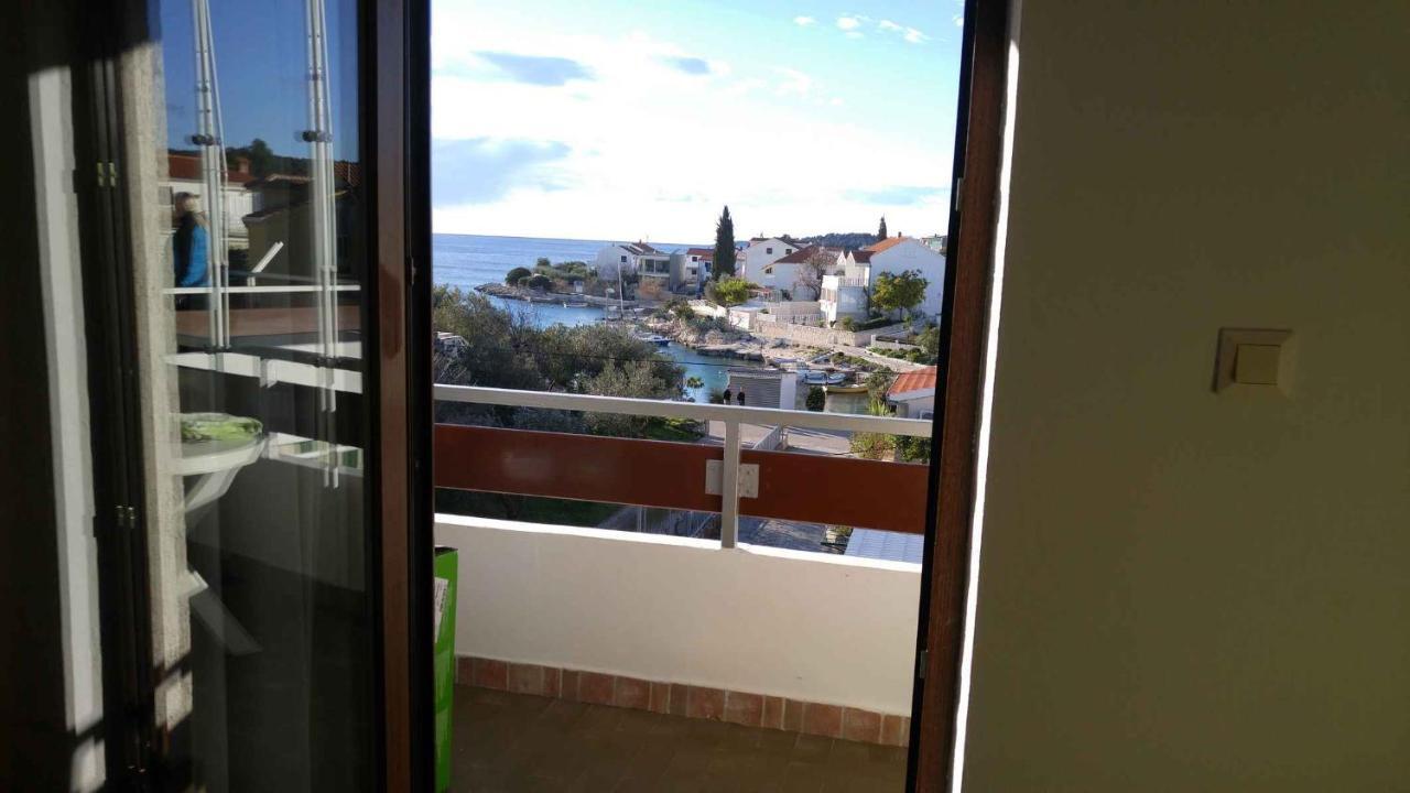 Vera Apartment 1 Rogoznica  Værelse billede
